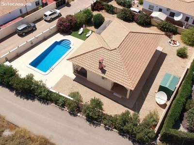 Casa en Venta en Zurgena, Almería