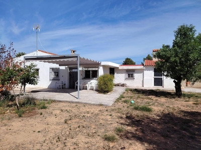 Chalet en venta en Llíria, Valencia