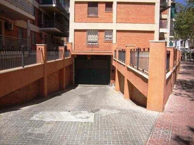 Garaje en venta enavda. santa maria de trasierra- resid, arenal vista sierra, 102,cordoba,córdoba