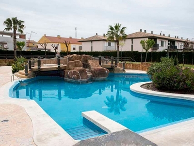 Piso en alquiler en Molina de Segura ciudad de 2 habitaciones con piscina y garaje
