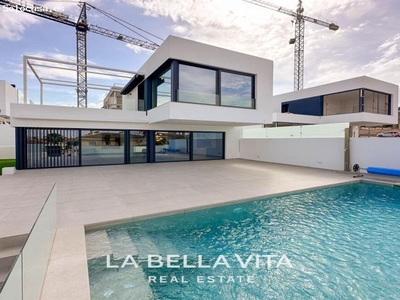 Villa de Lujo en Venta en Rojales, Alicante