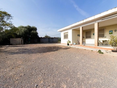 Casa con terreno en Oropesa del Mar