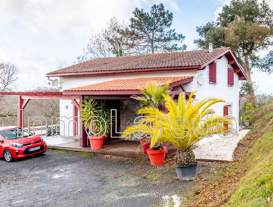 Chalet en Bárcena de Cicero