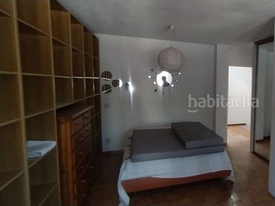 Alquiler casa pareada con 5 habitaciones amueblada con parking, piscina y calefacción en Rivas - Vaciamadrid