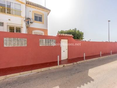 Apartamento bajo en venta en El Acequión - Los Naúfragos, Torrevieja