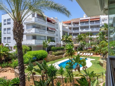 Apartamento en venta en La Carolina-Guadalpín, Marbella