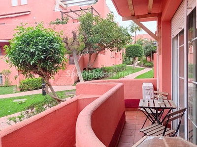 Apartamento en venta en Las Chapas-El Rosario, Marbella