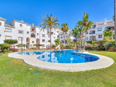 Apartamento en venta en Reserva de Marbella, Marbella