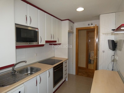 Ático excelente ático duplex de 3 dormitorios con garaje, trastero y piscina. en Madrid