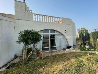 Bungalow en venta en Orihuela Costa