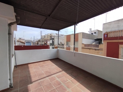Casa adosada en venta en Alzira
