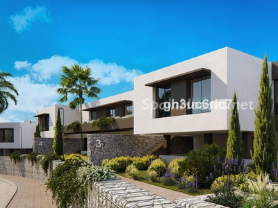 Casa adosada en venta en Bahía de Marbella, Marbella