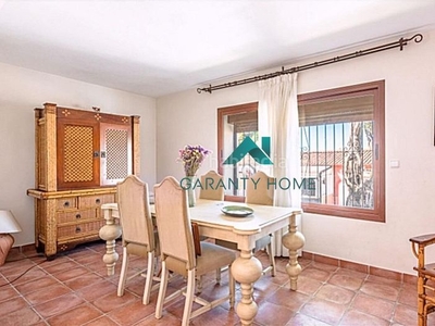 Casa hermosa casa andaluza en venta en Las Brisas, en Marbella