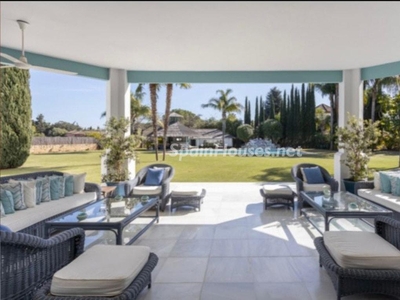 Casa independiente en venta en Guadalmina Baja, Marbella