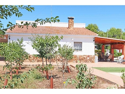 Casa independiente en venta en Monserrat