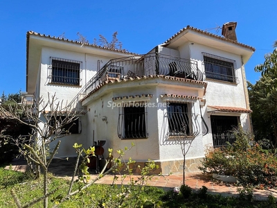 Casa independiente en venta en Urb. El Coto, Mijas