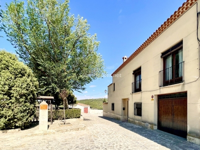 Casa pareada en venta en Chinchilla de Monte-Aragón