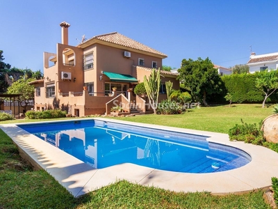 Chalet independiente en venta en El Pinillo, Torremolinos