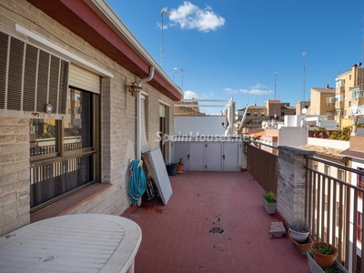 Dúplex ático en venta en Granada