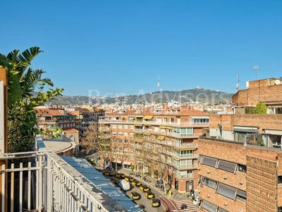 Piso ático en venta en Sant Gervasi, Barcelona