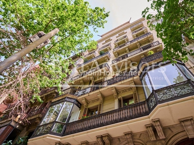 Piso en venta en Esquerra de l'Eixample, Barcelona