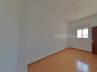 Piso en venta , (sevilla) larga en Olivares