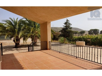 Venta Casa unifamiliar en Carretera AGUILAS Lorca. Buen estado con terraza 210 m²