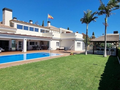 Venta Casa unifamiliar en Figurillas Torremolinos. Con terraza 550 m²