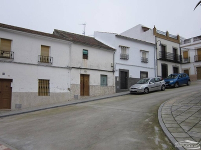 Venta Chalet en Calle el Encinar Fernán-Núñez. Con terraza 109 m²