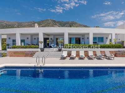 Villa en venta en Benahavís