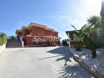 Villa en venta en Calaburra - Chaparral, Mijas