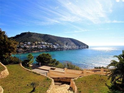 Villa en venta en Casco Urbano, Moraira