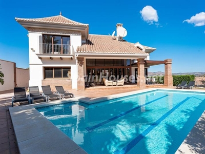 Villa en venta en La Cala Golf - Lagar Martell, Mijas