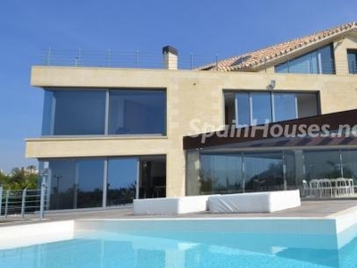 Villa en venta en Marbella