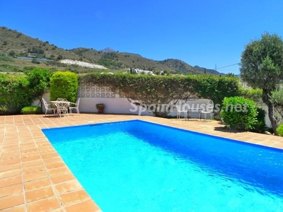 Villa en venta en Nerja