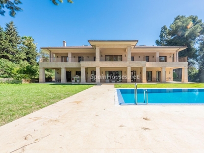 Villa en venta en San Pedro de Alcántara, Marbella