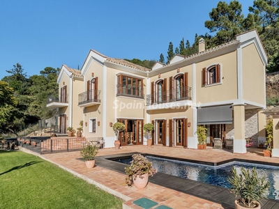 Villa independiente en venta en Benahavís