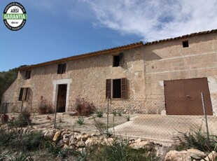 Casa en venta en Petra, Mallorca