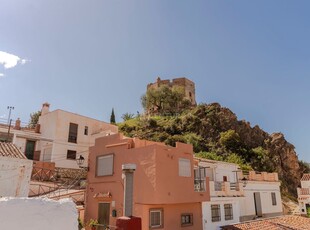 Casa en venta en Vélez de Benaudalla, Granada