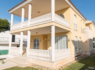 Chalet en venta en Chiva, Valencia