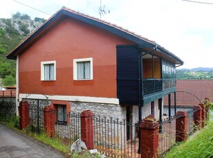 Finca/Casa Rural en venta en Oviedo, Asturias