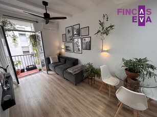 Piso en venta en El Raval, Barcelona ciudad, Barcelona