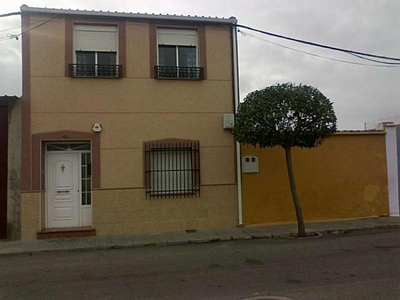 Casa en Venta en Oeste (paralela a carretera) Argamasilla de Alba, Ciudad Real