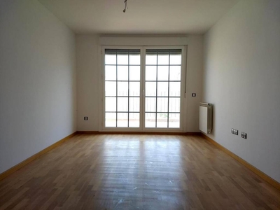 Venta Casa adosada Mallén. Buen estado con terraza 264 m²