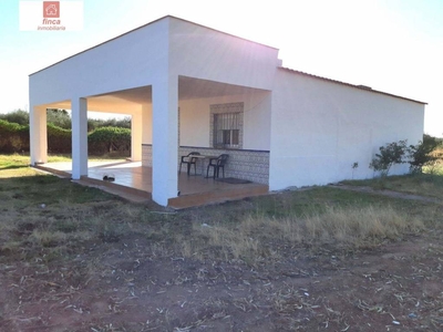 Venta Casa unifamiliar Montijo. Con terraza 130 m²