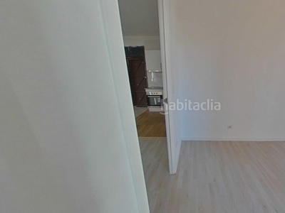 Alquiler piso en c/ pico cejo solvia inmobiliaria - piso en Madrid