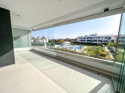 Apartamento en venta en Estepona