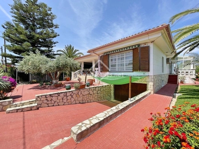 Casa en venta en San Juan de Alicante