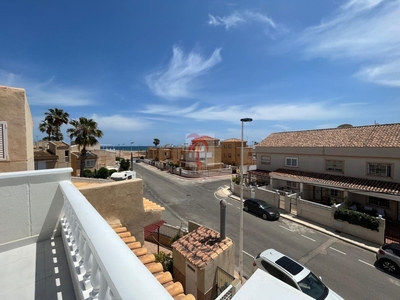 Chalet en venta en Torrevieja, Alicante