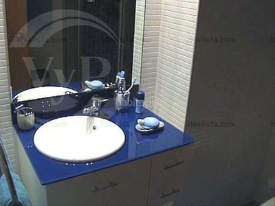 Piso con 2 habitaciones amueblado con ascensor, parking y aire acondicionado en Salou